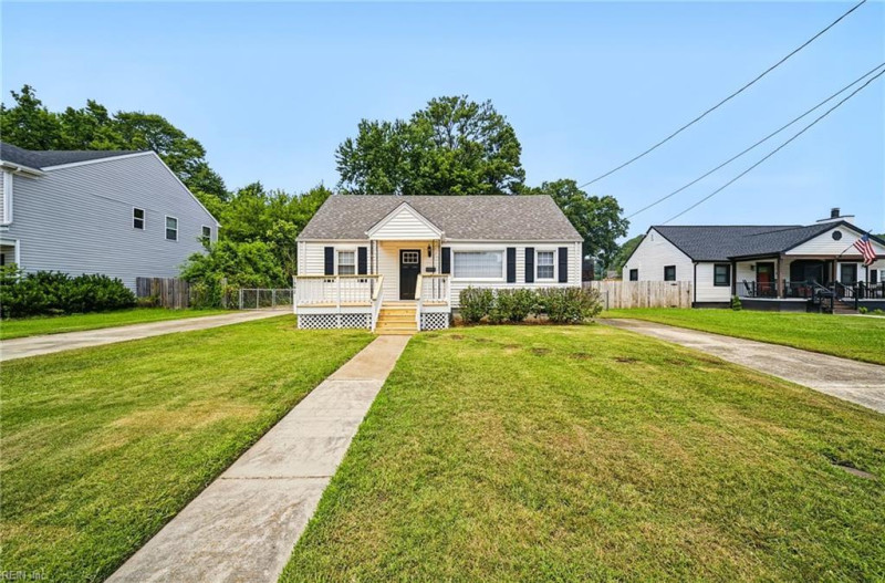 Photo 3 of 42 residential for sale in Norfolk virginia Photo 3 of 42 residential for sale in Norfolk virginia