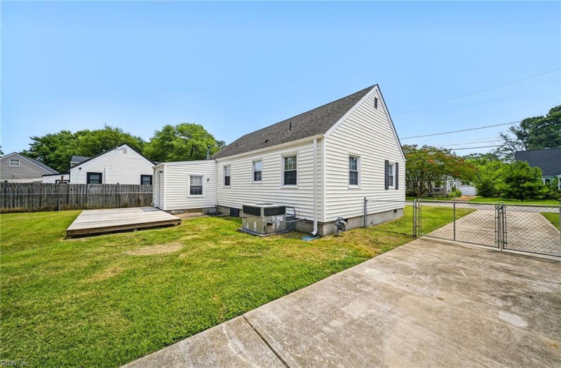 Photo 31 of 42 residential for sale in Norfolk virginia Photo 31 of 42 residential for sale in Norfolk virginia