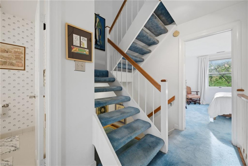 Photo 22 of 34 residential for sale in Portsmouth virginia