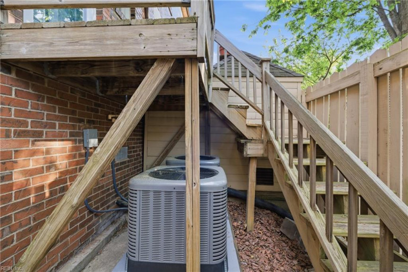 Photo 32 of 34 residential for sale in Portsmouth virginia