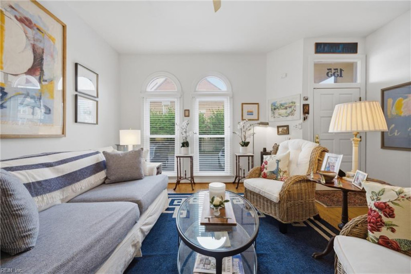 Photo 6 of 34 residential for sale in Portsmouth virginia