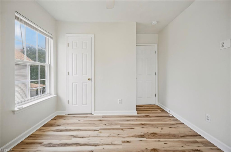 Photo 23 of 39 residential for sale in Norfolk virginia