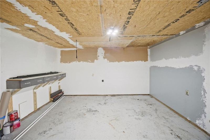 Photo 33 of 39 residential for sale in Norfolk virginia