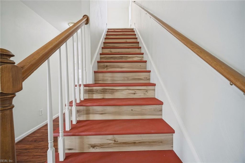 Photo 7 of 39 residential for sale in Norfolk virginia