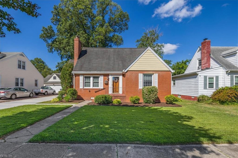 Photo 1 of 91 residential for sale in Hampton virginia