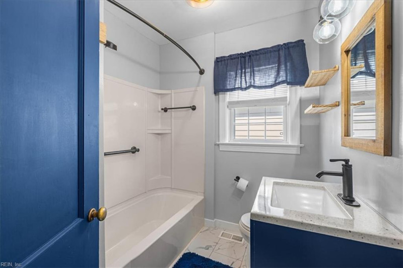 Photo 36 of 91 residential for sale in Hampton virginia