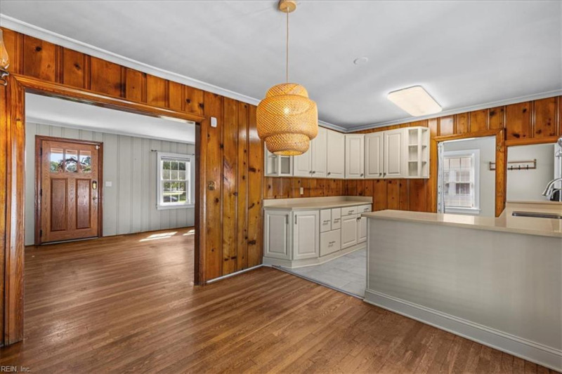 Photo 41 of 91 residential for sale in Hampton virginia