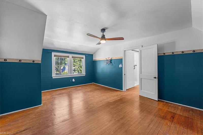 Photo 79 of 91 residential for sale in Hampton virginia