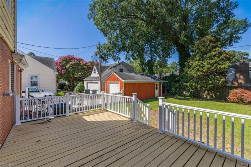 Photo 85 of 91 residential for sale in Hampton virginia