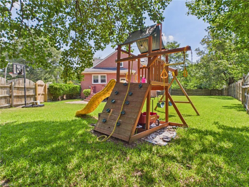 Photo 38 of 48 residential for sale in Portsmouth virginia Photo 38 of 48 residential for sale in Portsmouth virginia