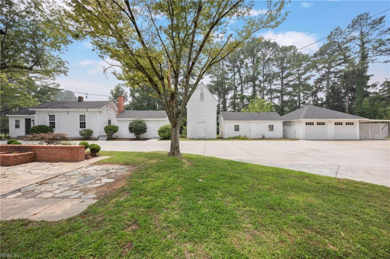 Photo 13 of 49 residential for sale in Suffolk virginia Photo 13 of 49 residential for sale in Suffolk virginia