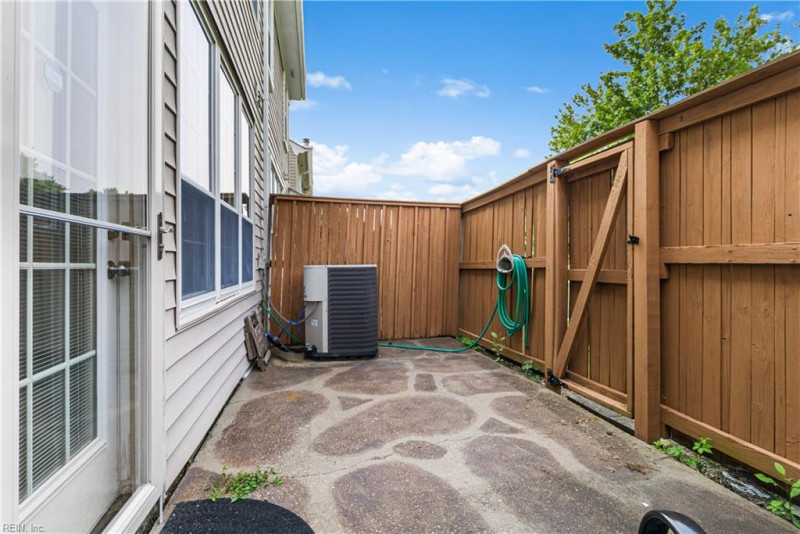 Photo 29 of 35 residential for sale in Virginia Beach virginia