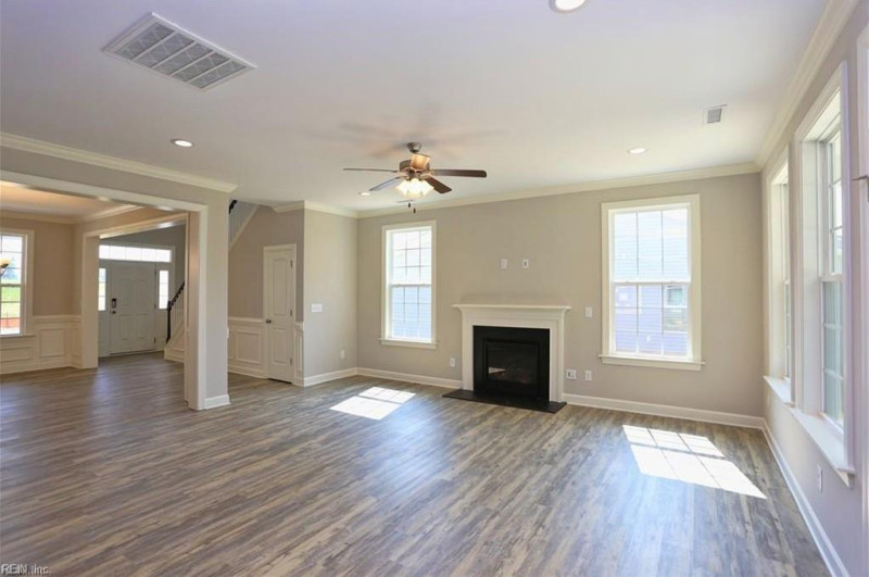 Photo 9 of 33 residential for sale in Suffolk virginia Photo 9 of 33 residential for sale in Suffolk virginia