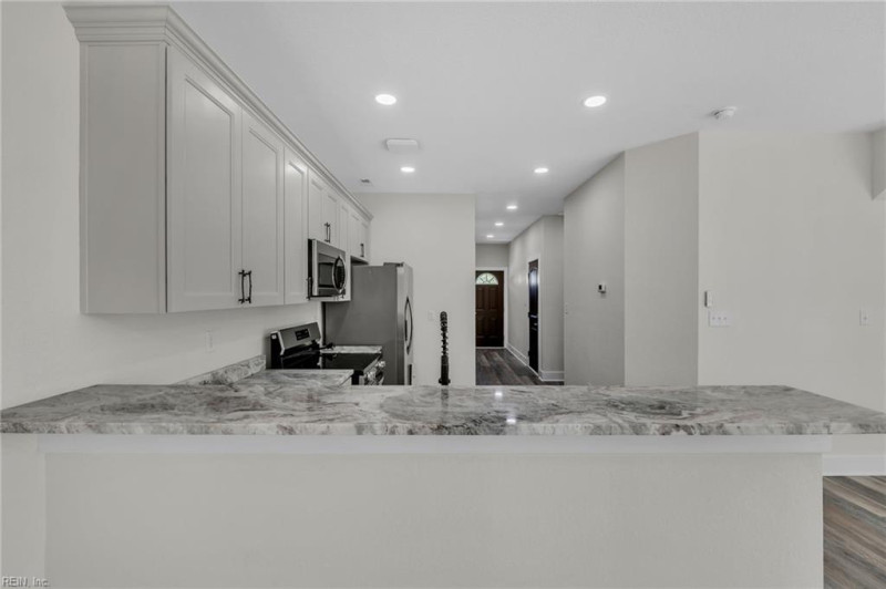 Photo 15 of 49 residential for sale in Suffolk virginia