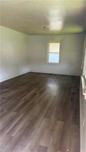 Photo 2 of 27 residential for sale in Portsmouth virginia