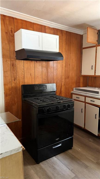 Photo 4 of 27 residential for sale in Portsmouth virginia