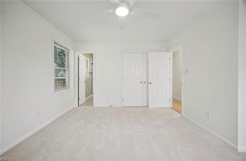 Photo 30 of 39 residential for sale in Chesapeake virginia