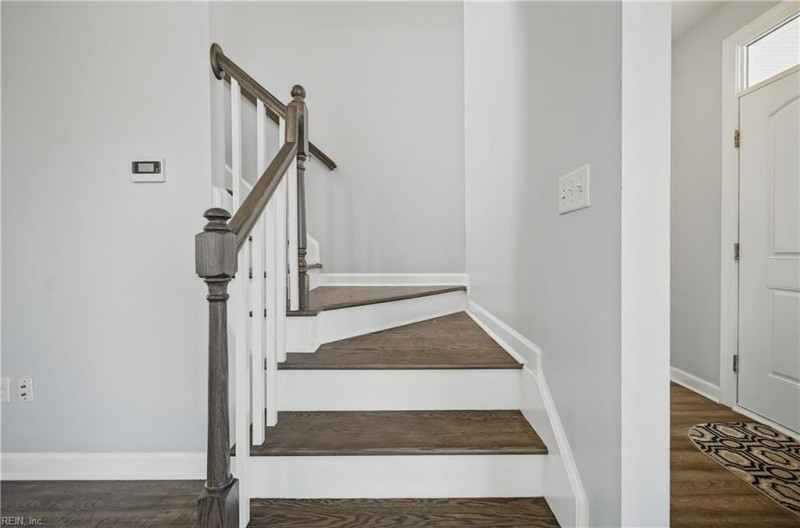 Photo 14 of 26 residential for sale in Norfolk virginia