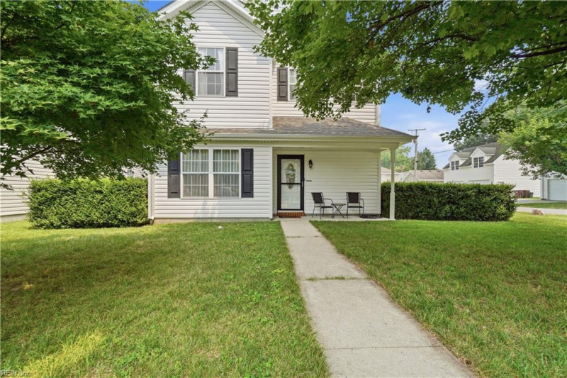 Photo 1 of 36 residential for sale in Chesapeake virginia