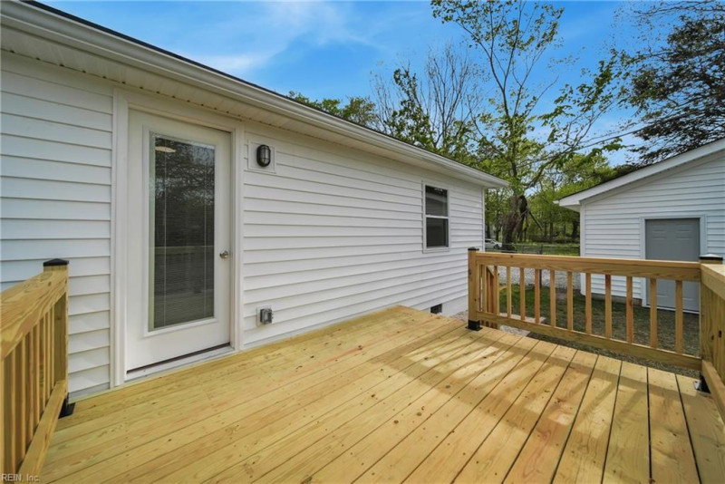 Photo 31 of 40 residential for sale in Poquoson virginia