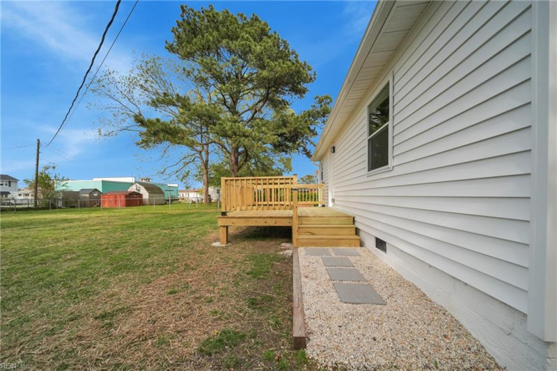 Photo 33 of 40 residential for sale in Poquoson virginia