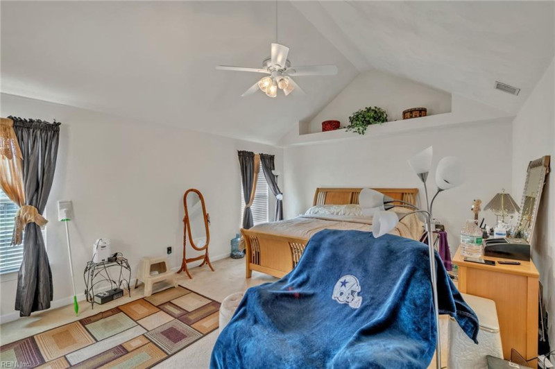 Photo 22 of 31 residential for sale in Chesapeake virginia