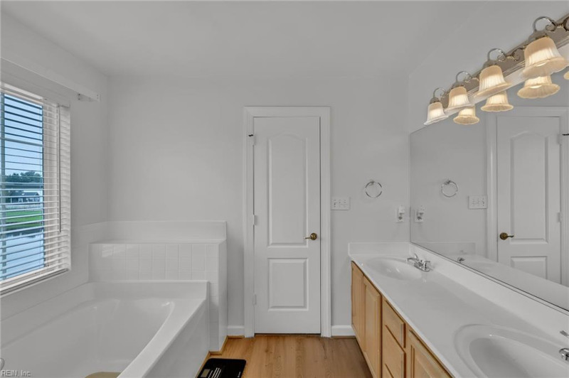 Photo 24 of 31 residential for sale in Chesapeake virginia