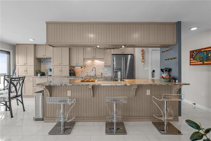 Photo 5 of 40 residential for sale in Virginia Beach virginia