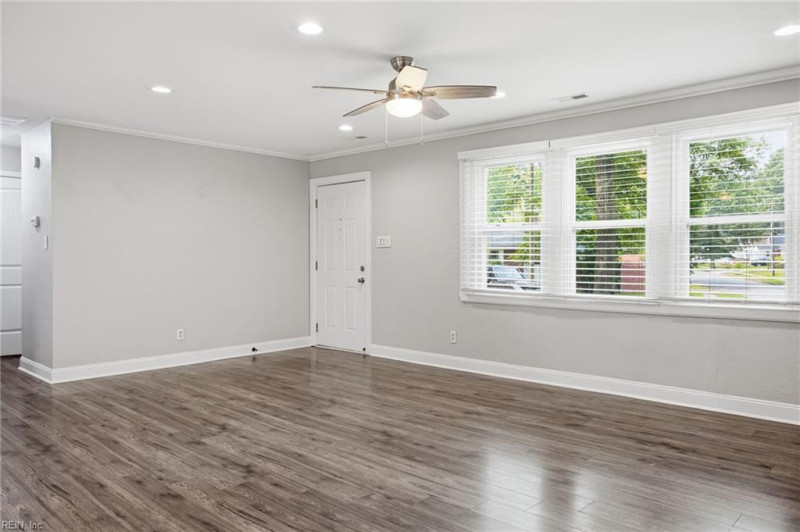 Photo 4 of 29 residential for sale in Norfolk virginia Photo 4 of 29 residential for sale in Norfolk virginia