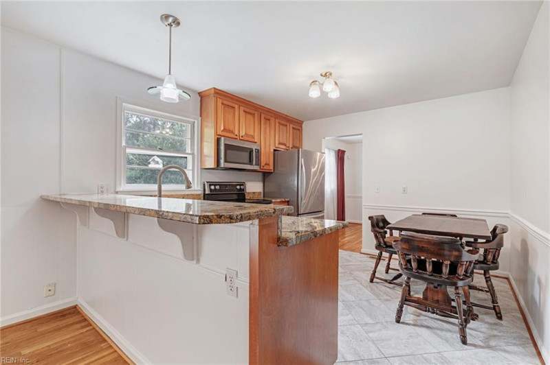 Photo 15 of 39 residential for sale in Newport News virginia