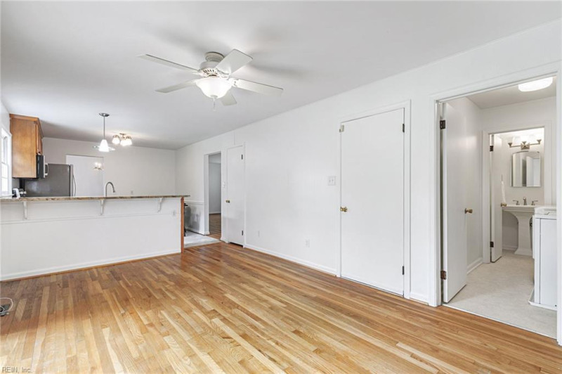 Photo 19 of 39 residential for sale in Newport News virginia