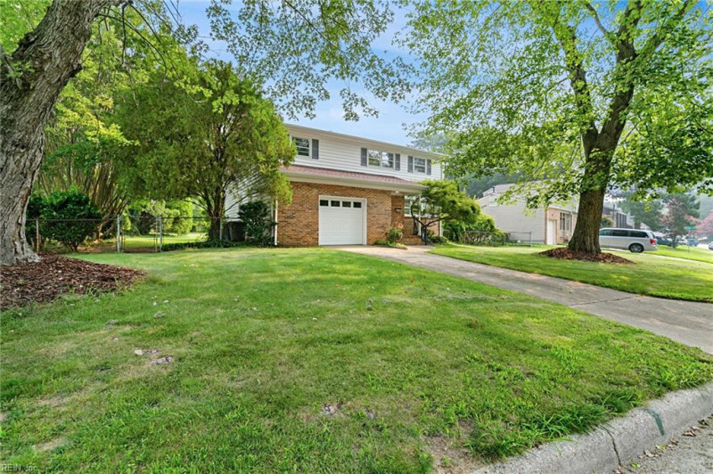 Photo 2 of 39 residential for sale in Newport News virginia