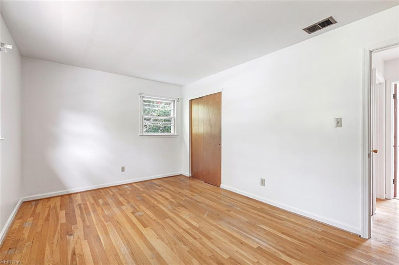 Photo 21 of 39 residential for sale in Newport News virginia