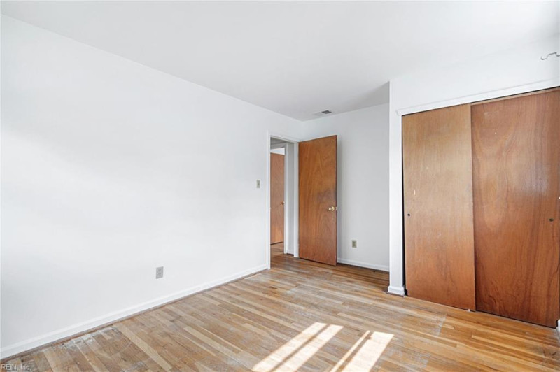 Photo 27 of 39 residential for sale in Newport News virginia