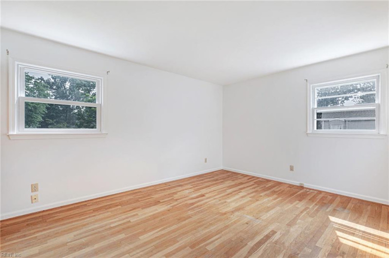 Photo 28 of 39 residential for sale in Newport News virginia