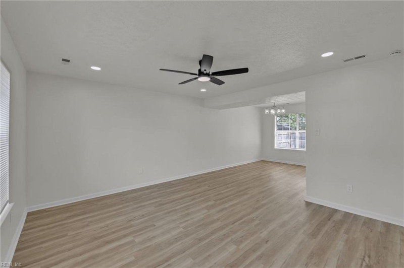 Photo 9 of 50 residential for sale in Newport News virginia Photo 9 of 50 residential for sale in Newport News virginia