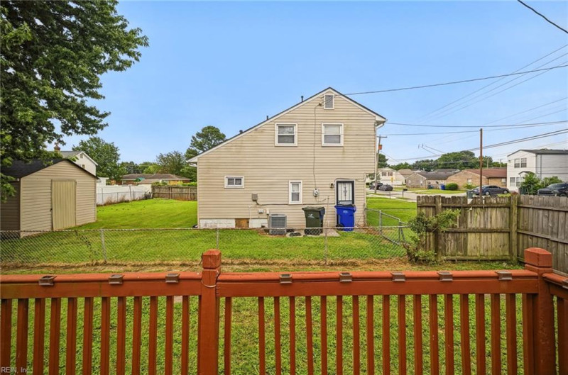 Photo 16 of 17 residential for sale in Norfolk virginia