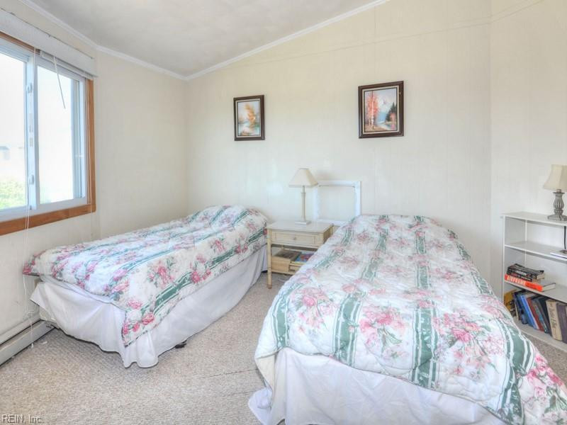 Photo 12 of 27 residential for sale in Virginia Beach virginia
