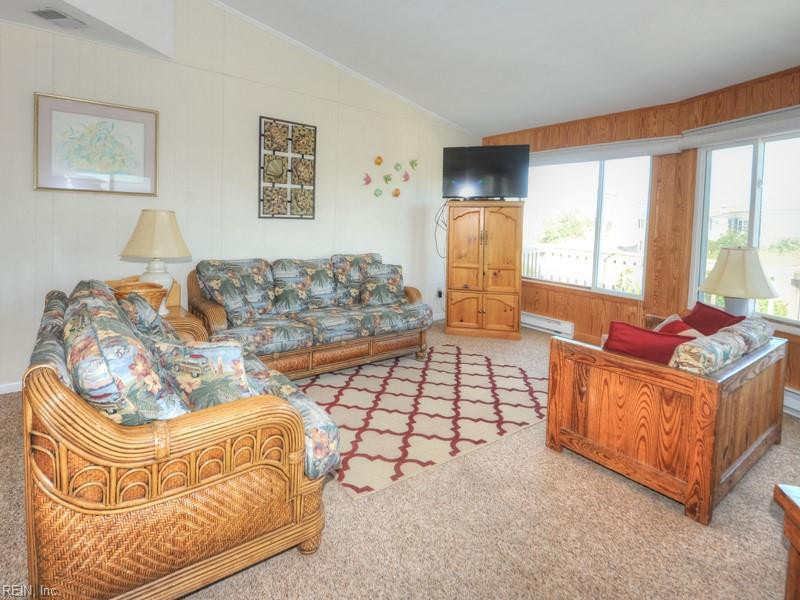 Photo 2 of 27 residential for sale in Virginia Beach virginia