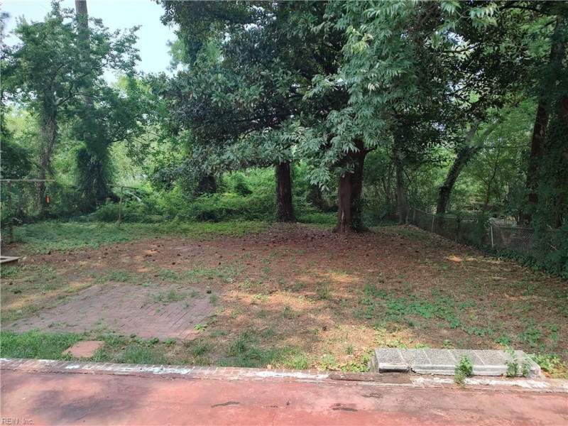 Photo 10 of 10 residential for sale in Norfolk virginia Photo 10 of 10 residential for sale in Norfolk virginia