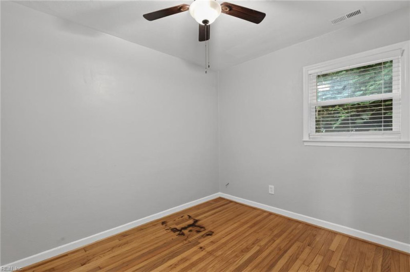 Photo 14 of 19 residential for sale in Norfolk virginia Photo 14 of 19 residential for sale in Norfolk virginia