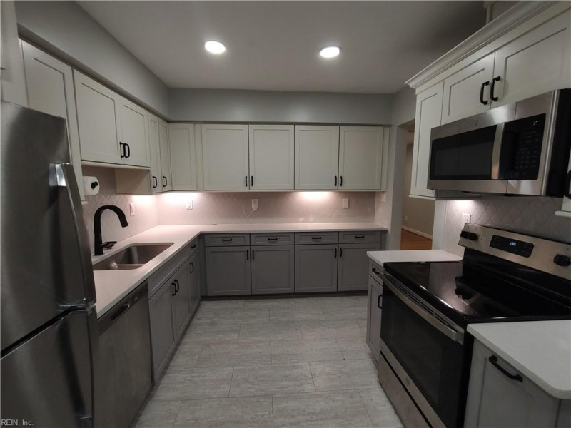 Photo 4 of 10 residential for sale in Norfolk virginia Photo 4 of 10 residential for sale in Norfolk virginia