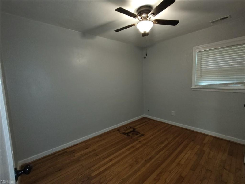 Photo 7 of 10 residential for sale in Norfolk virginia Photo 7 of 10 residential for sale in Norfolk virginia