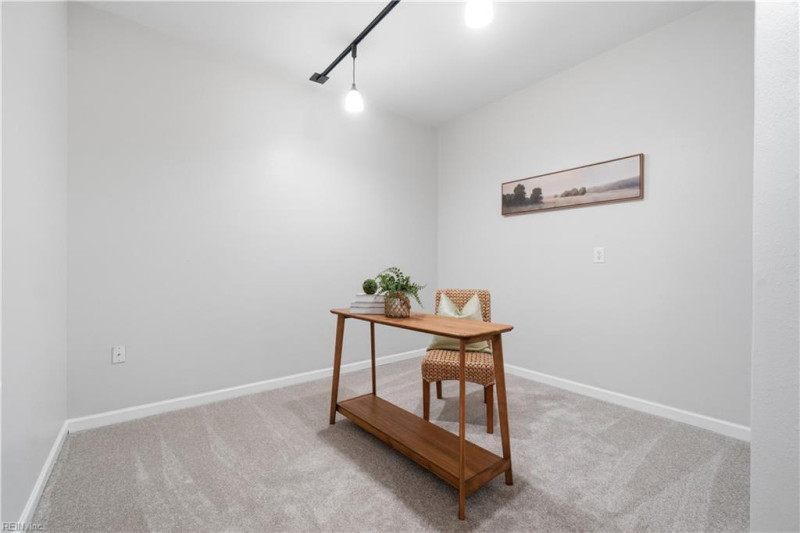 Photo 15 of 35 residential for sale in Virginia Beach virginia