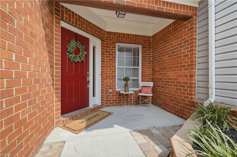 Photo 3 of 35 residential for sale in Virginia Beach virginia