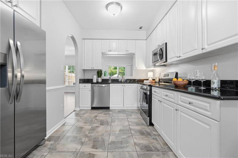 Photo 8 of 35 residential for sale in Virginia Beach virginia