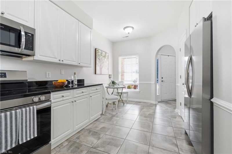Photo 9 of 35 residential for sale in Virginia Beach virginia