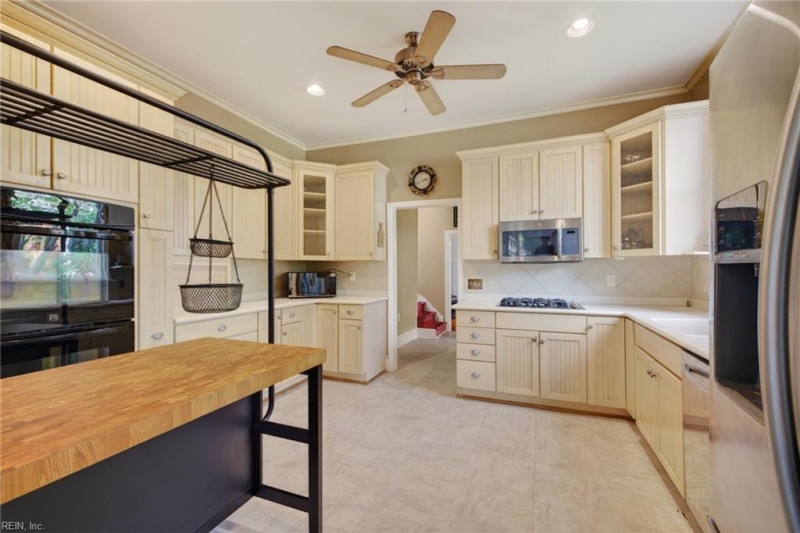 Photo 17 of 50 residential for sale in Norfolk virginia Photo 17 of 50 residential for sale in Norfolk virginia