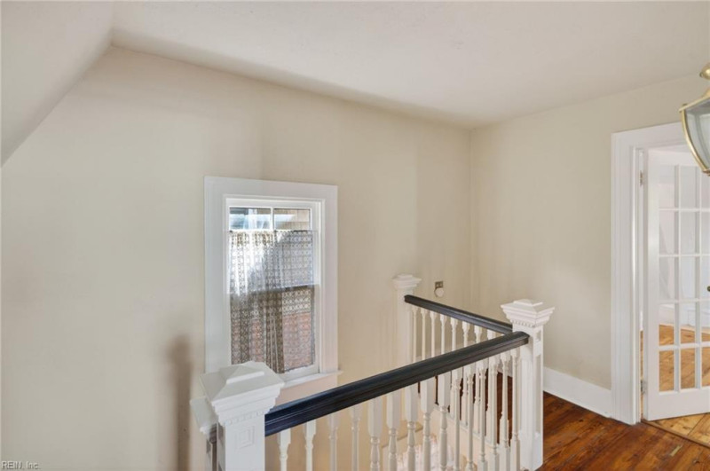Photo 34 of 50 residential for sale in Norfolk virginia Photo 34 of 50 residential for sale in Norfolk virginia