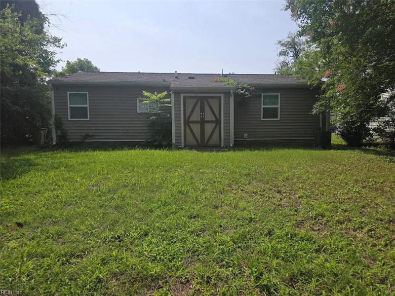 Photo 14 of 14 residential for sale in Hampton virginia